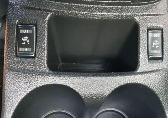 NISSAN Qashqai 1.3 DIG-T N-Connecta