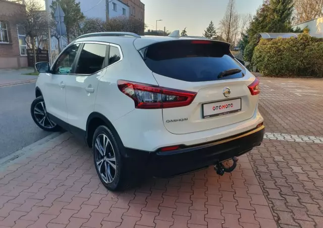 NISSAN Qashqai 1.3 DIG-T N-Connecta