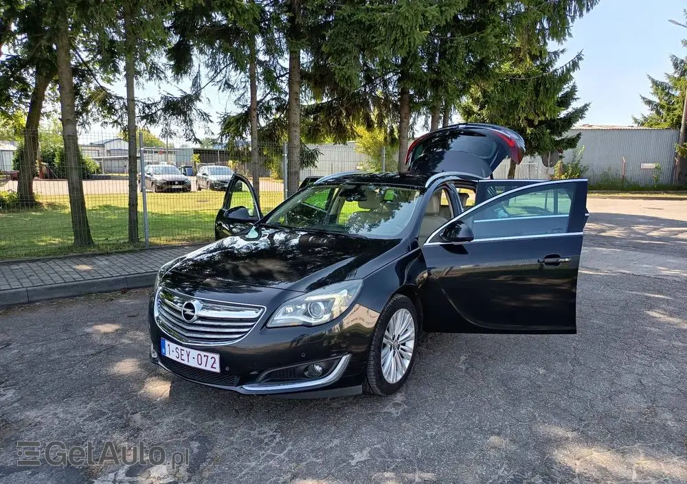 OPEL Insignia 