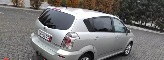 TOYOTA Corolla Verso 