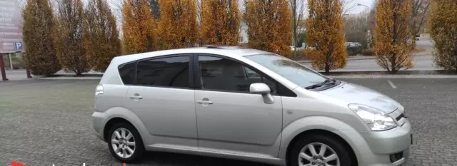 TOYOTA Corolla Verso 