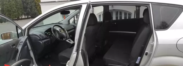 TOYOTA Corolla Verso 