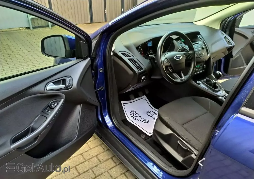 FORD Focus 1.0 EcoBoost Active Business