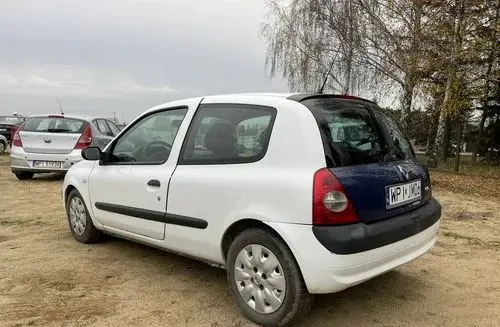 RENAULT Clio 