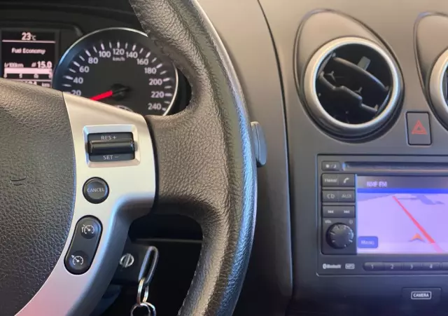 NISSAN Qashqai 1.6 Tekna