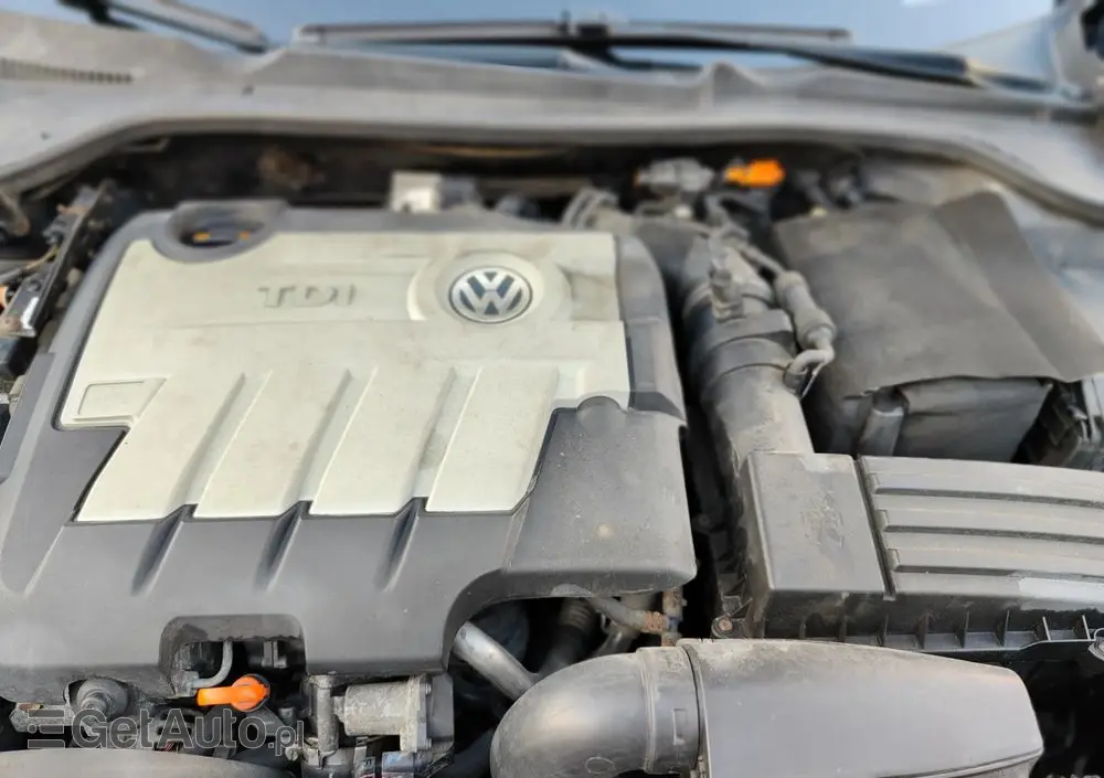 VOLKSWAGEN Golf VI 2.0 TDI Comfortline