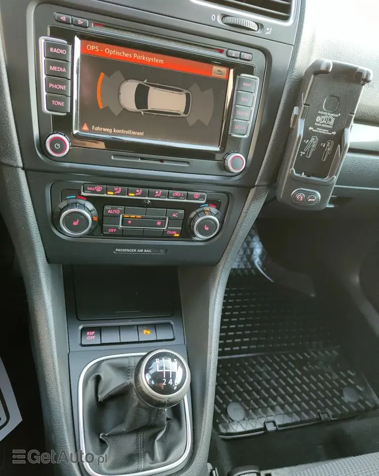 VOLKSWAGEN Golf VI 2.0 TDI Comfortline