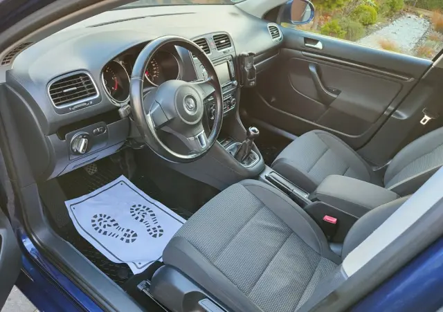 VOLKSWAGEN Golf VI 2.0 TDI Comfortline