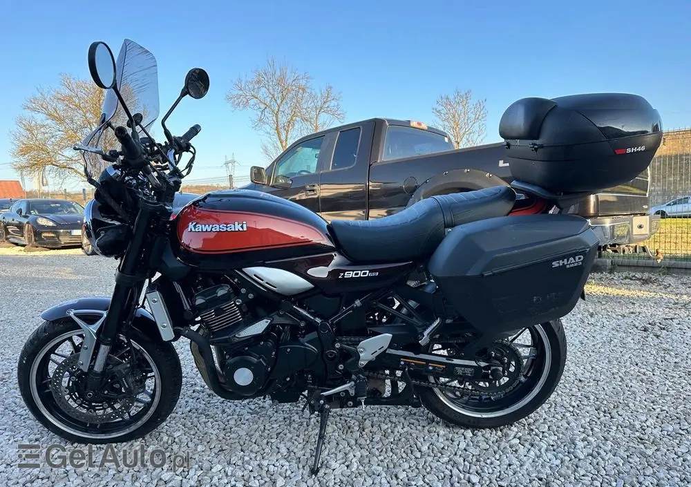KAWASAKI Z 900 RS 