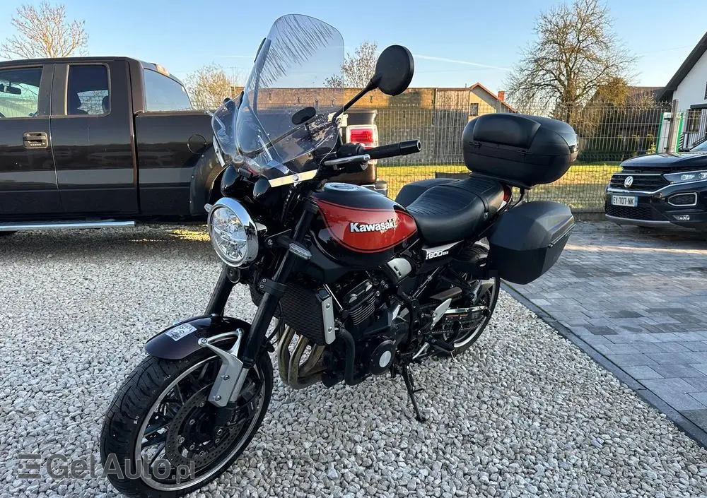 KAWASAKI Z 900 RS 