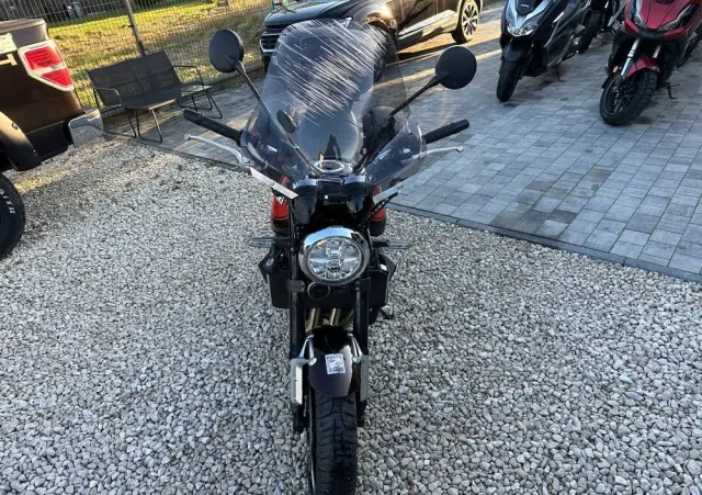 KAWASAKI Z 900 RS 