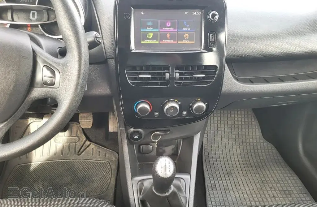 RENAULT Clio 