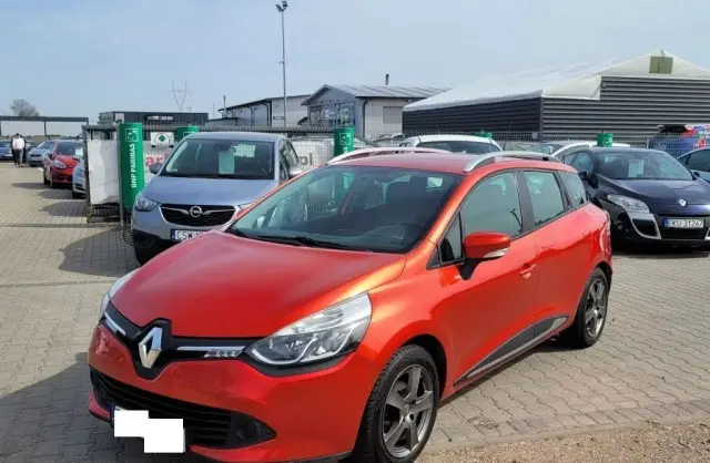 RENAULT Clio 