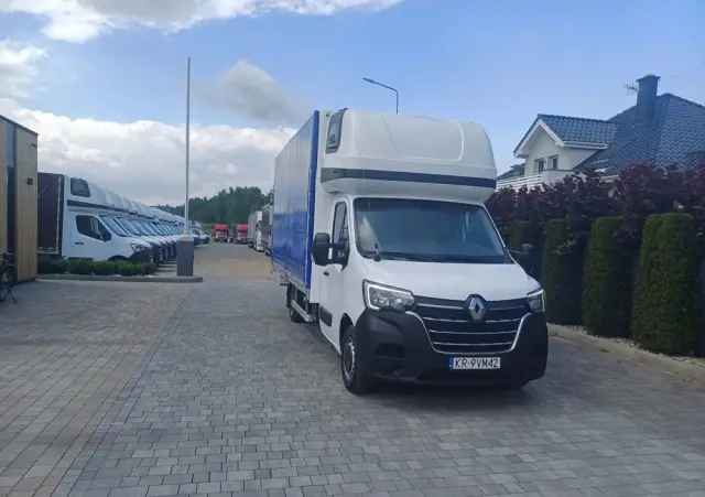 RENAULT Master 10 palet na poduszkach 