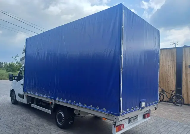 RENAULT Master 10 palet na poduszkach 