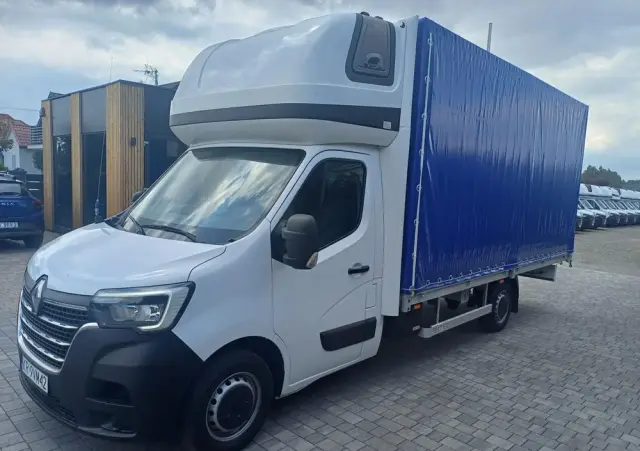 RENAULT Master 10 palet na poduszkach 