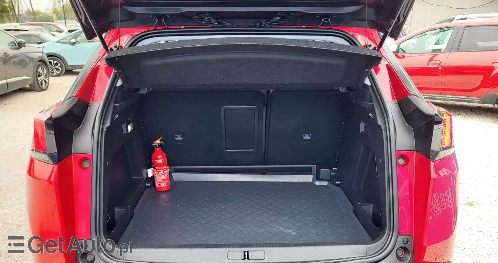 PEUGEOT 3008 1.2 PureTech Active S&S EAT6