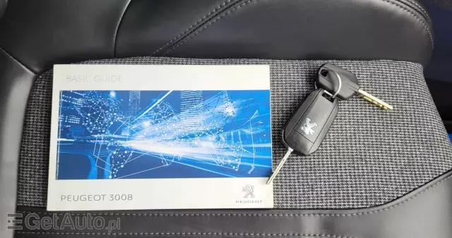 PEUGEOT 3008 1.2 PureTech Active S&S EAT6