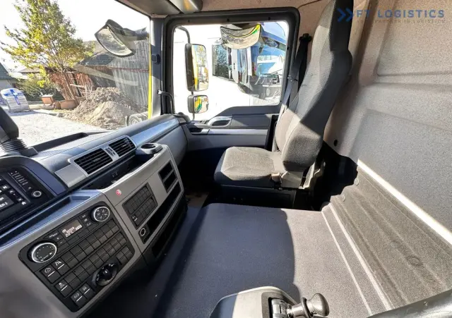 MAN MAN TGM 15.250 4X2 / KONTENER - 16X PALETA / WINDA / OPONY 80% / STAN IDEALNY 