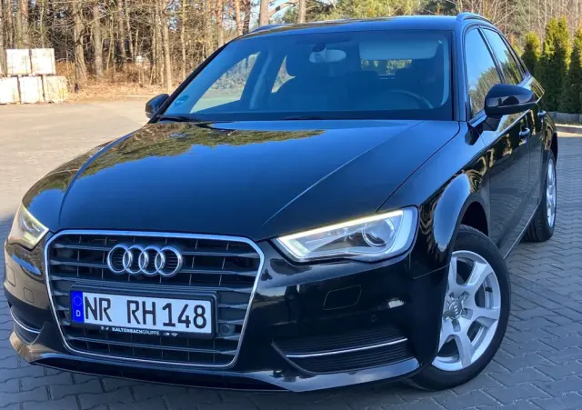 AUDI A3 Sportback 2.0 TDI S line Sportpaket
