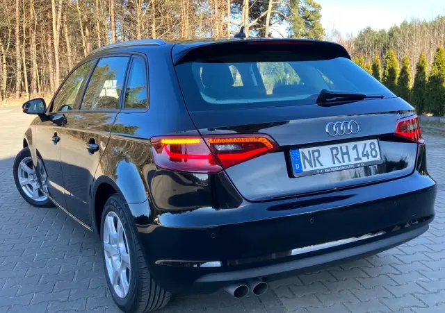 AUDI A3 Sportback 2.0 TDI S line Sportpaket