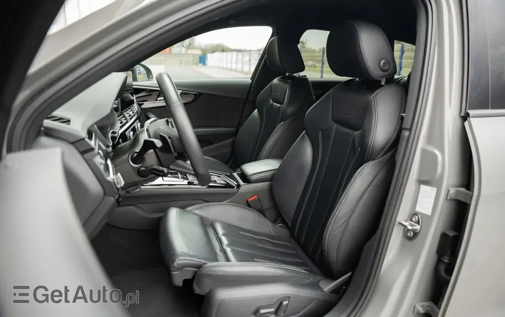 AUDI A4 Avant 35 TFSI S tronic S line