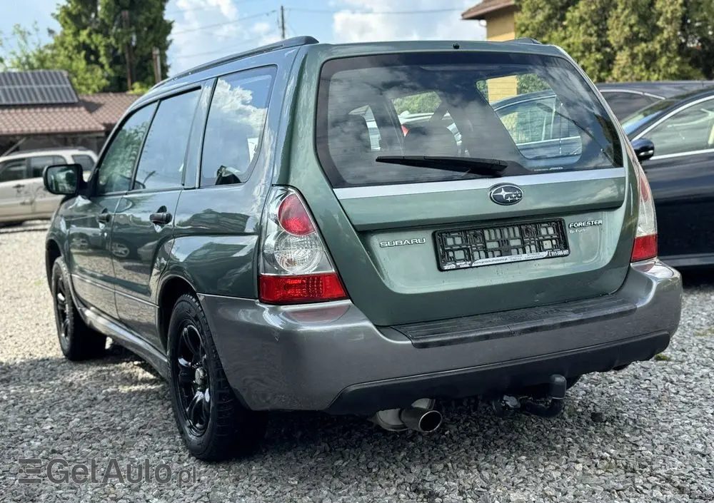 SUBARU Forester 