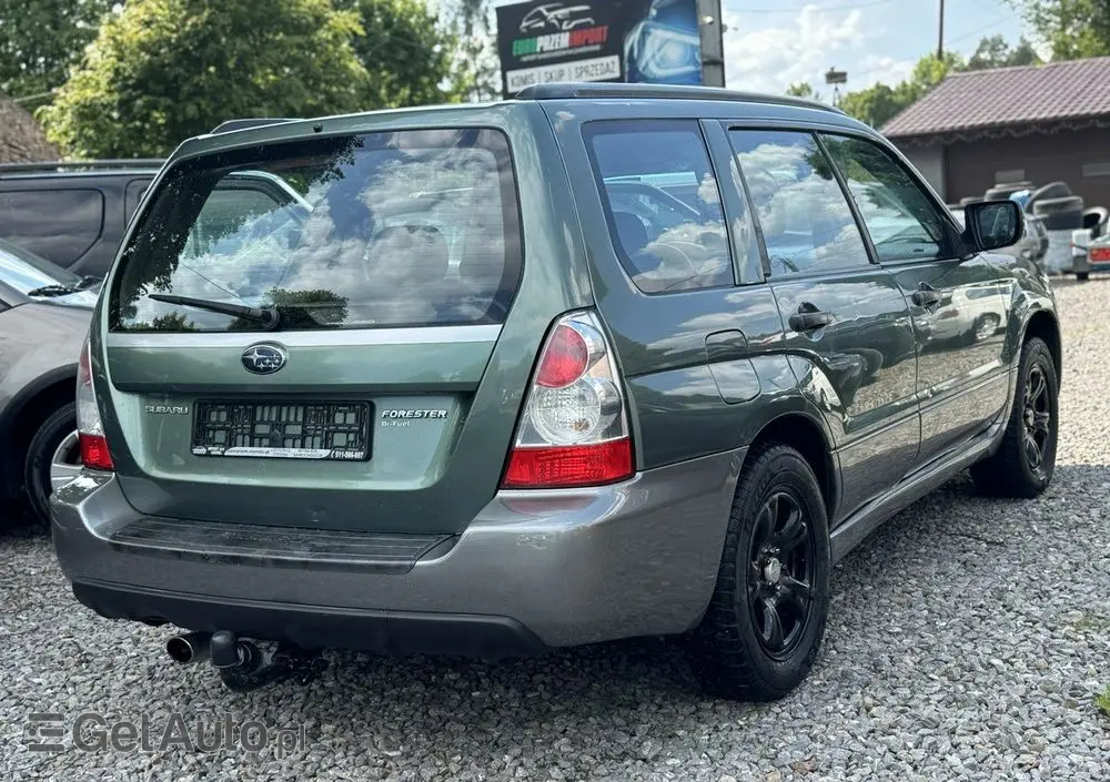 SUBARU Forester 
