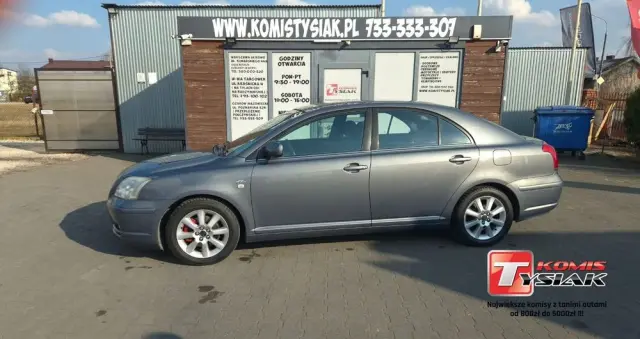 TOYOTA Avensis 