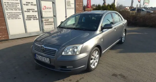 TOYOTA Avensis 