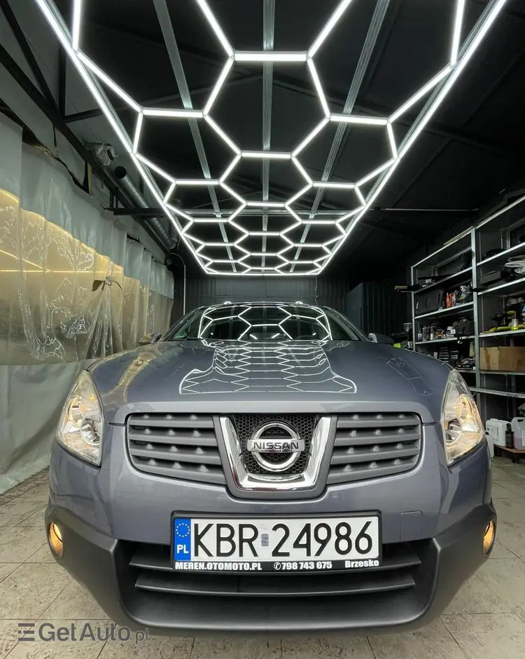 NISSAN Qashqai 2.0 acenta