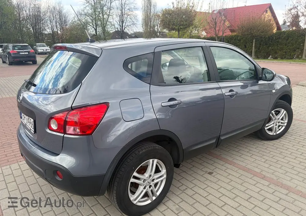 NISSAN Qashqai 2.0 acenta