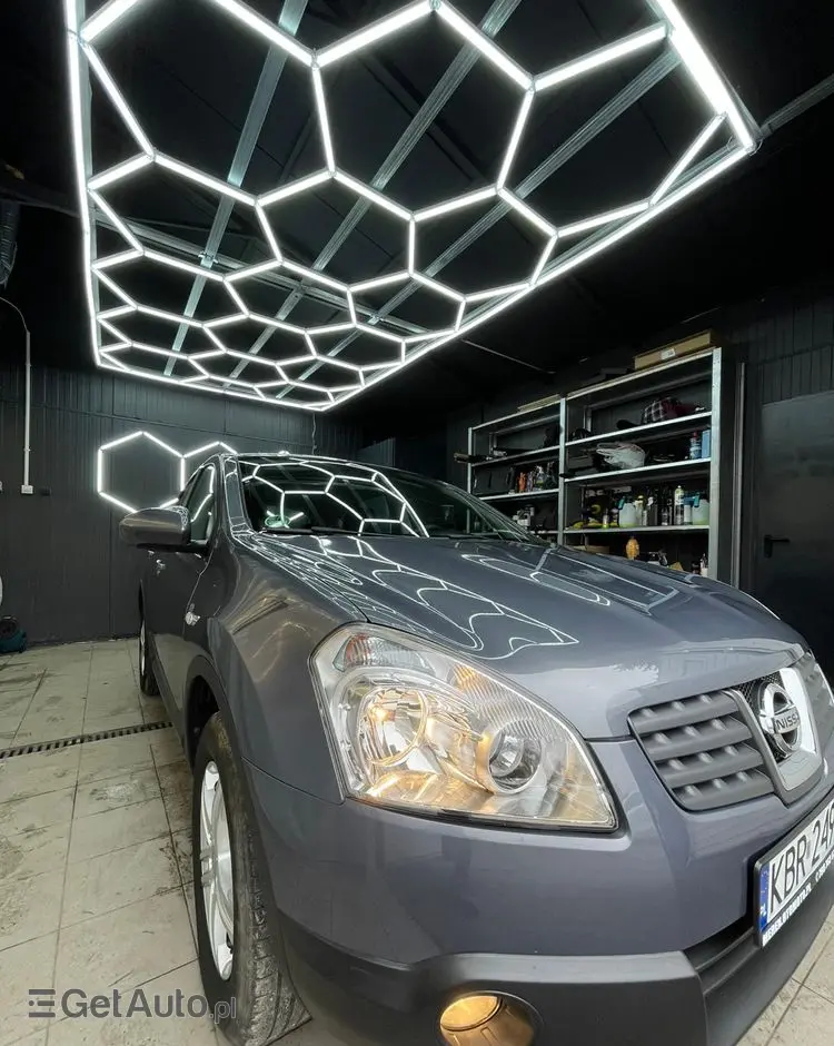 NISSAN Qashqai 2.0 acenta