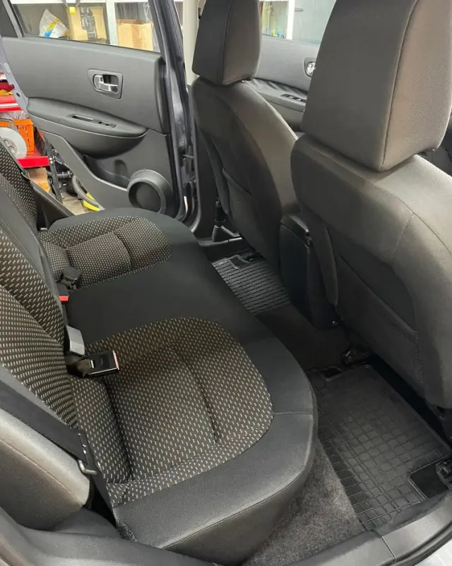NISSAN Qashqai 2.0 acenta