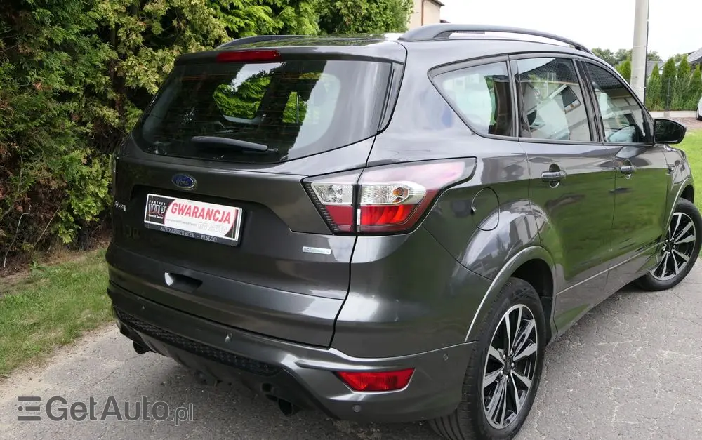 FORD Kuga 1.5 EcoBoost 2x4 ST-Line