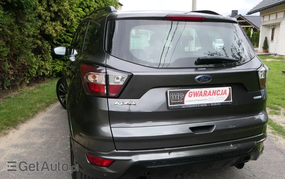 FORD Kuga 1.5 EcoBoost 2x4 ST-Line