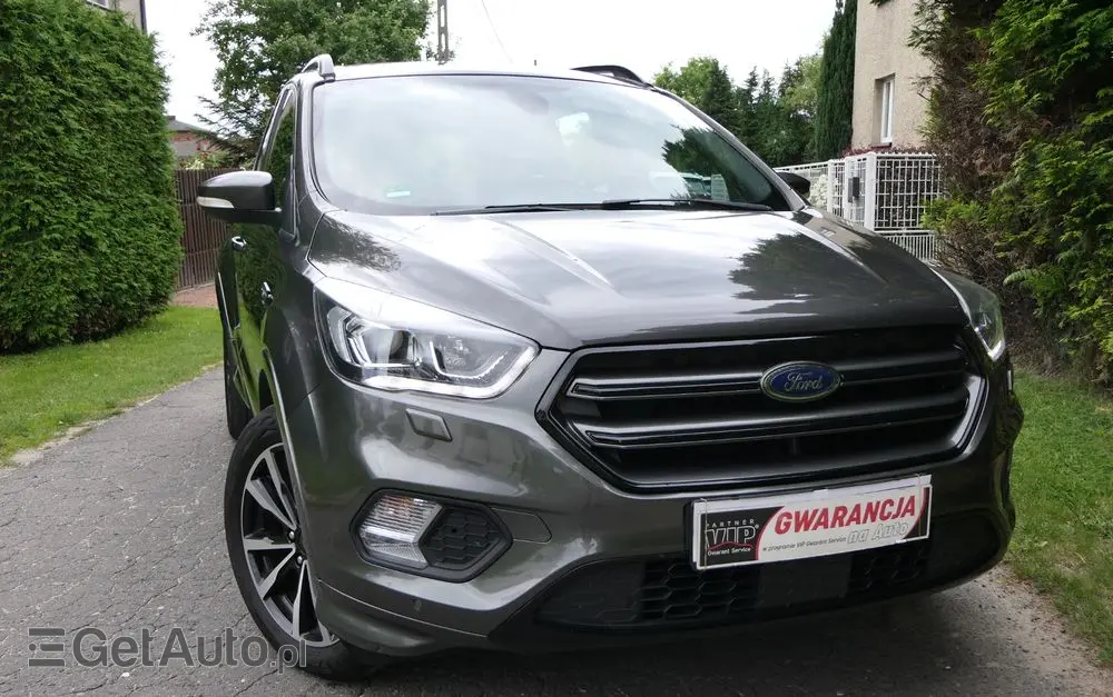 FORD Kuga 1.5 EcoBoost 2x4 ST-Line