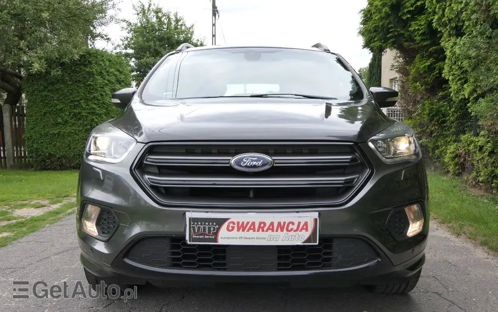 FORD Kuga 1.5 EcoBoost 2x4 ST-Line