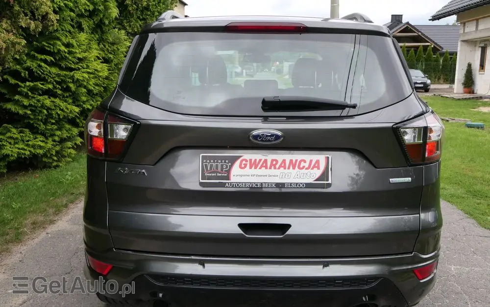 FORD Kuga 1.5 EcoBoost 2x4 ST-Line