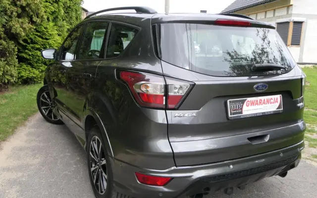 FORD Kuga 1.5 EcoBoost 2x4 ST-Line