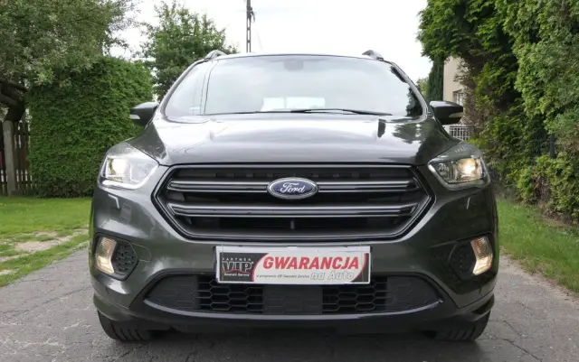 FORD Kuga 1.5 EcoBoost 2x4 ST-Line