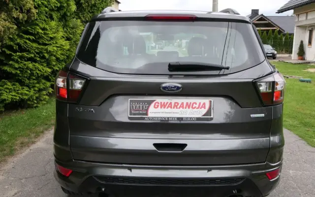 FORD Kuga 1.5 EcoBoost 2x4 ST-Line