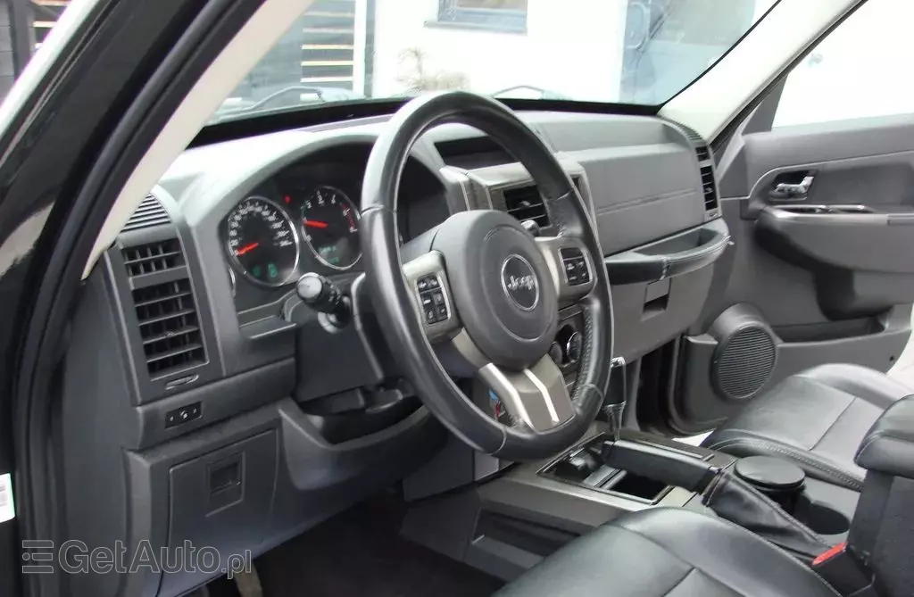 JEEP Cherokee 2.8 CRD (177 KM)