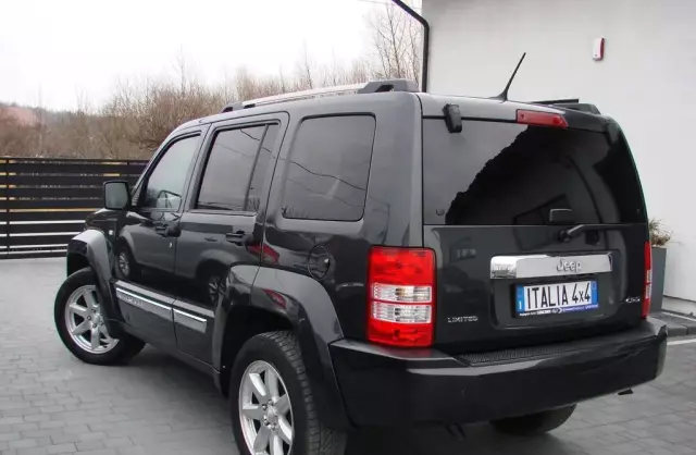 JEEP Cherokee 2.8 CRD (177 KM)