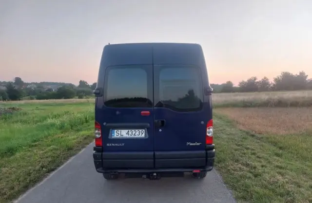RENAULT Master 
