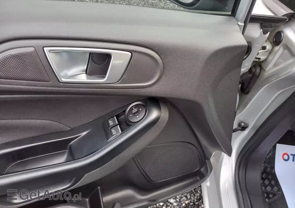 FORD Fiesta 1.0 Celebration