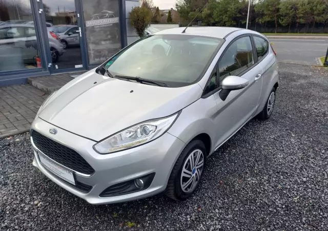 FORD Fiesta 1.0 Celebration