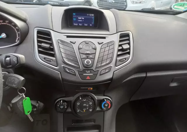 FORD Fiesta 1.0 Celebration