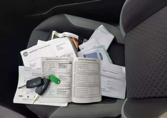 FORD Fiesta 1.0 Celebration