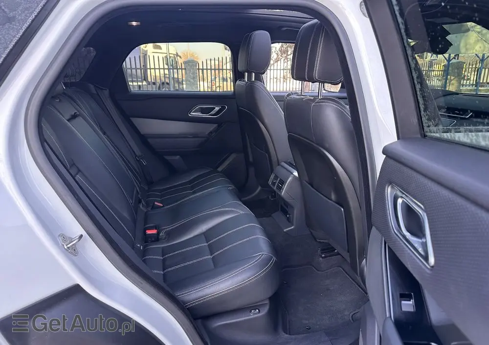 LAND ROVER Range Rover Velar 2.0d R-Dynamic